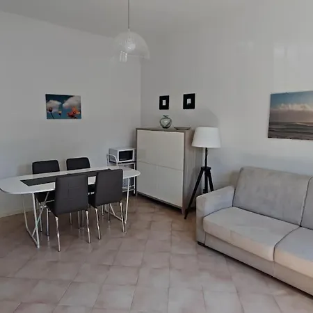 Comodo Per 4 Ospiti Apartament Riccione