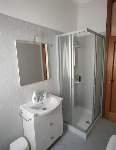 Comodo Per 4 Ospiti Apartamento